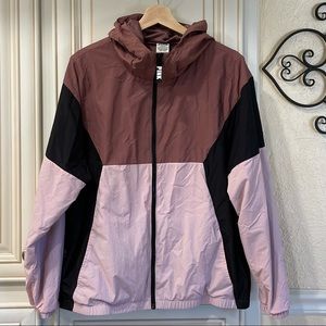 PINK Victoria’s Secret • Windbreaker